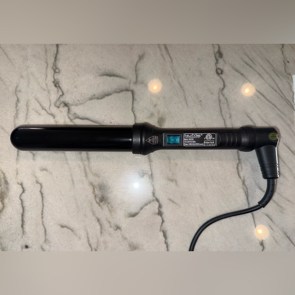 NUME curling wand